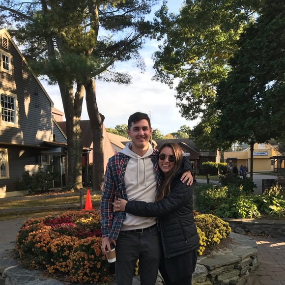 Meet your Posher, Kyle - Picture 1 of 1